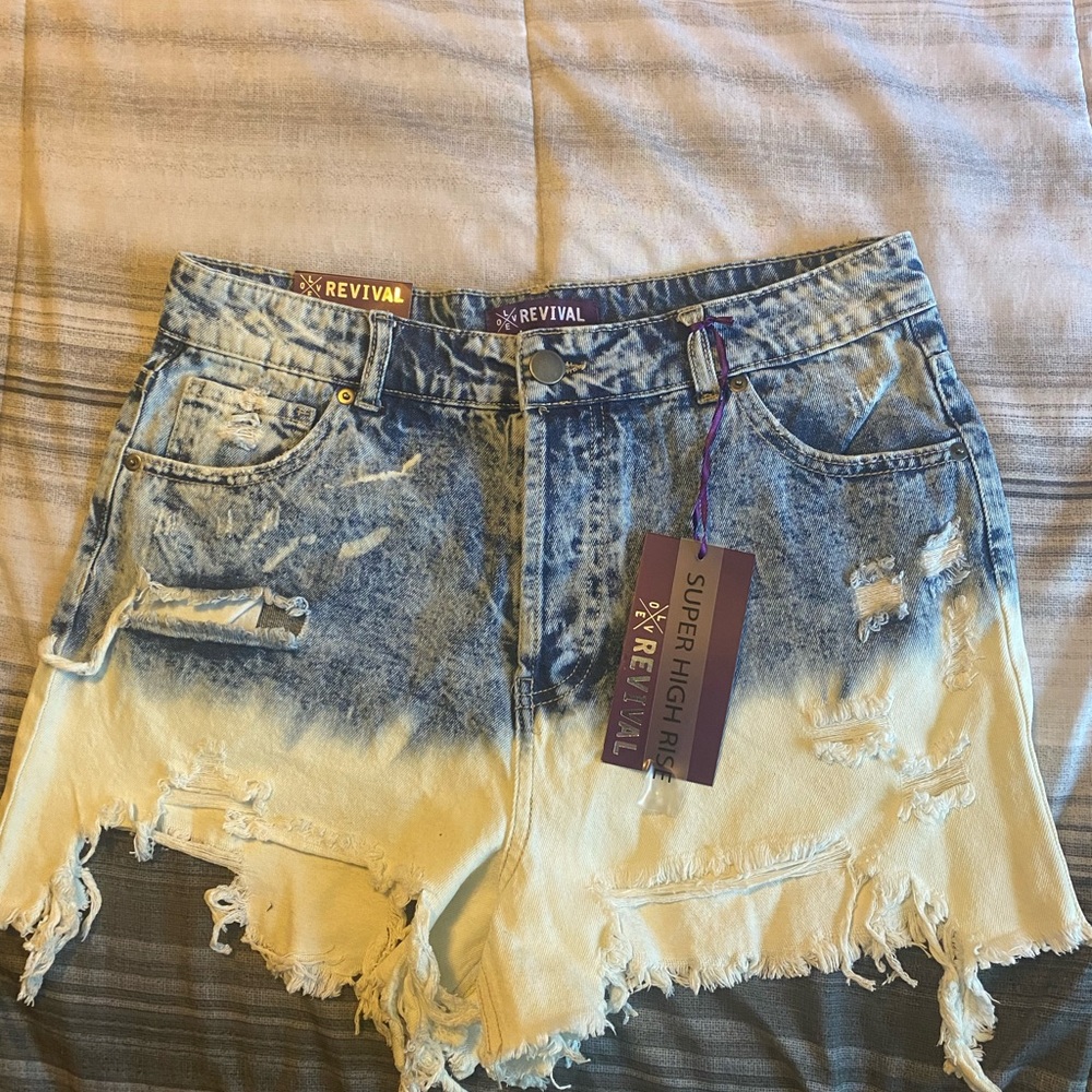 Windsor bleach shorts